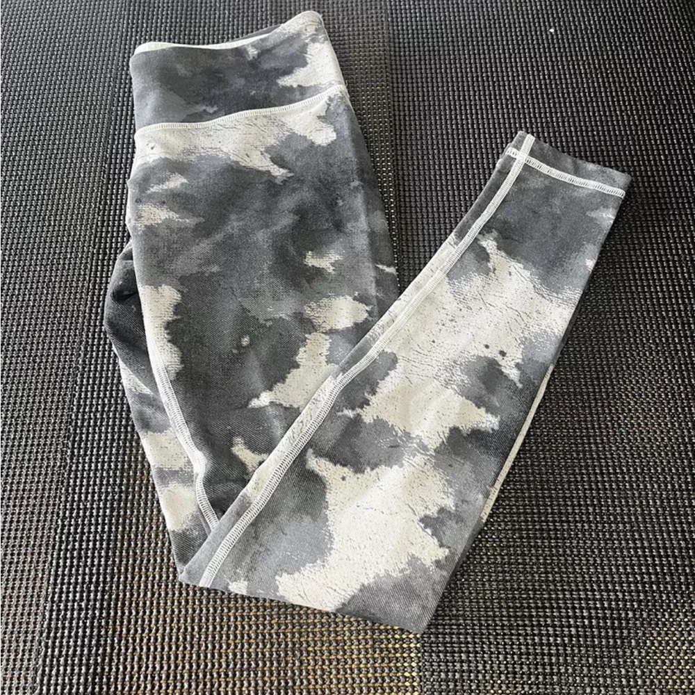Lululemon Wunder Under High Rise Leggings Grey White Tie Dye Watercolor Size 4